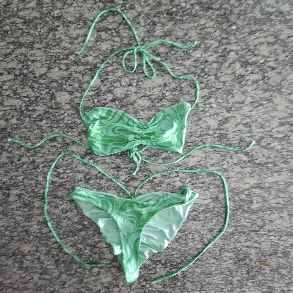 Frankie's Bikinis Naomi Foxy Satin Cheeky Green Camouflage Two Piece - Picture 7 of 12